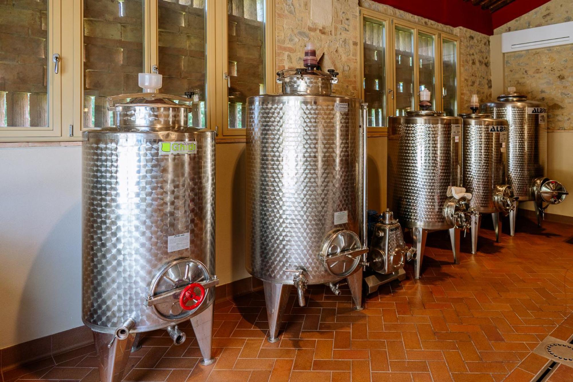 Villa Le Beringhe - Wine Pool & Relax Colle Val D'Elsa Exterior photo